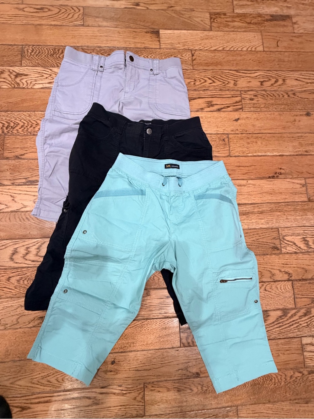 3 for 25! Or make offer!Lee Cargo Capri Trio — Aqua, Black & Light Gray